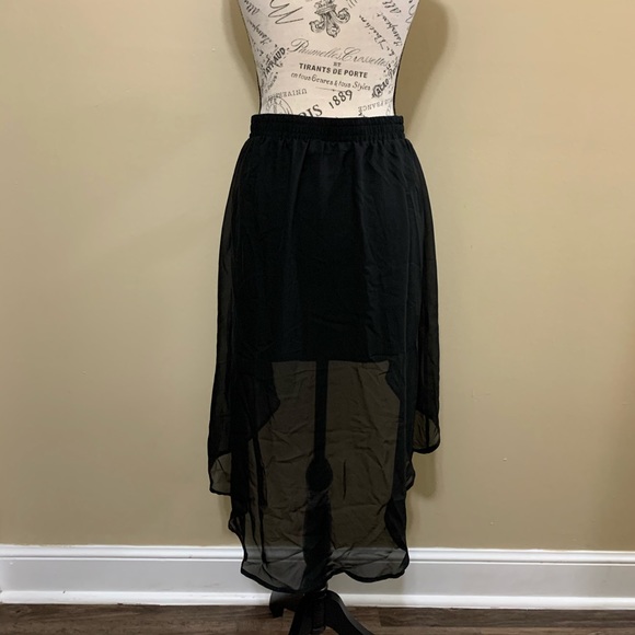 NWOT Forever 21 High Low Chiffon Black Skirt Size Large - Picture 5 of 8